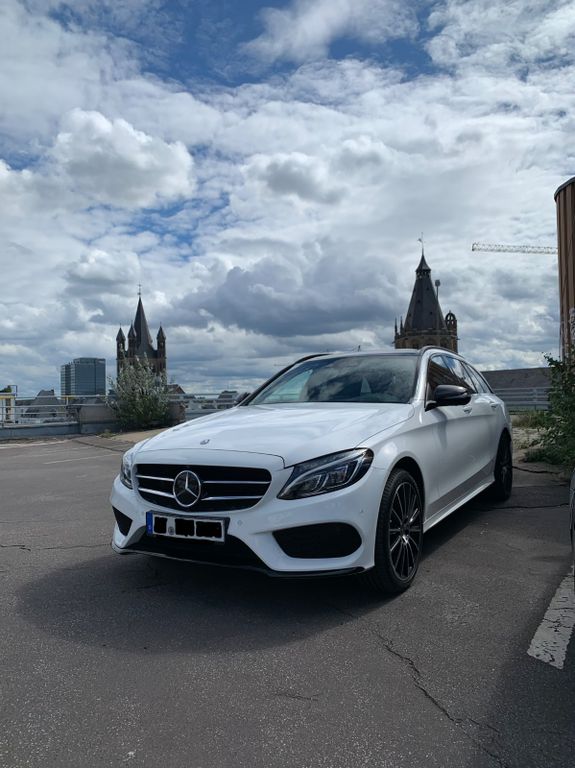 Bild des Angebotes Mercedes-Benz C 400 4MATIC T AMG-Line 9G Autom. MB-Garantie
