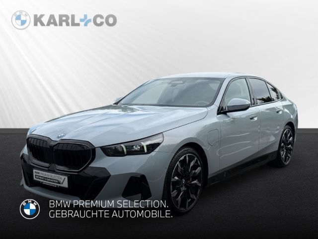 Bild des Angebotes BMW 550 e xDrive Limo M-SportPRO B&W Autobahnassiste