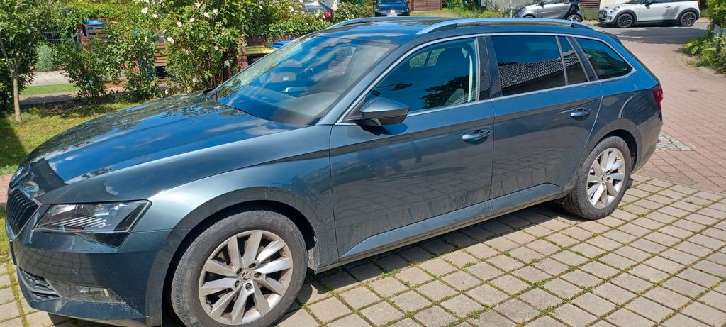 Bild des Angebotes Skoda Superb 1.5 TSI ACT DSG Active Combi Active