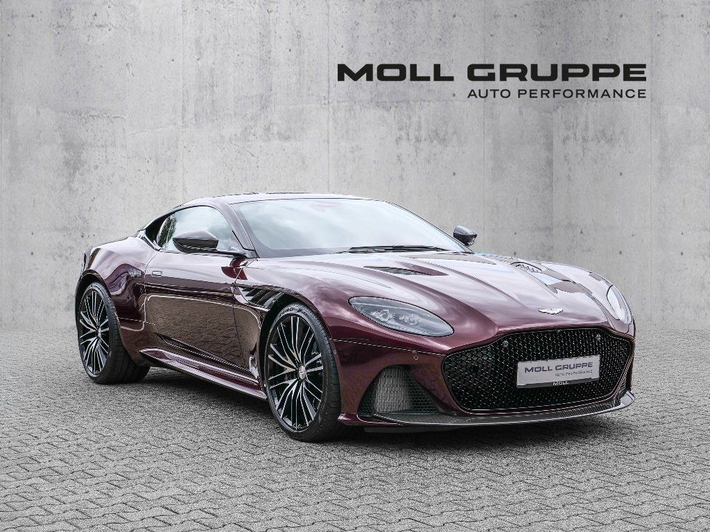 Aston Martin DBS Devine Red, Full Carbon
