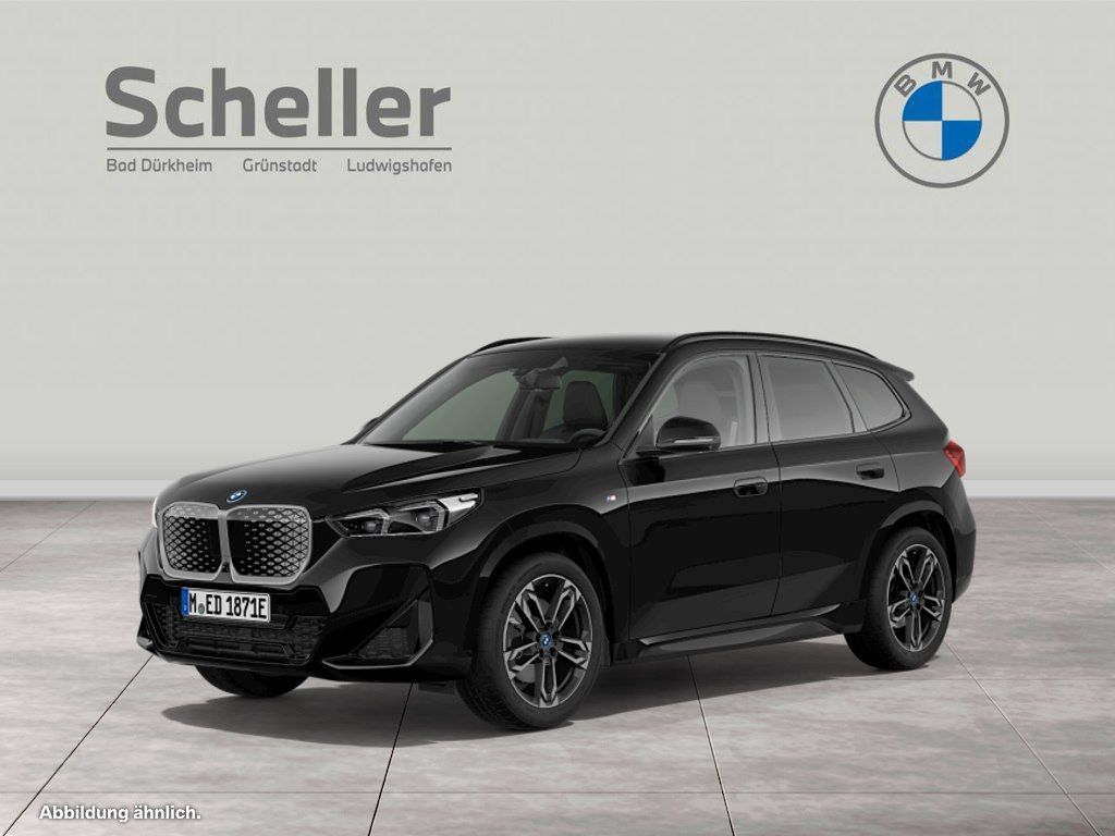 Bild des Angebotes BMW iX1 xDrive30 M Sportpaket Head-Up DAB LED Shz