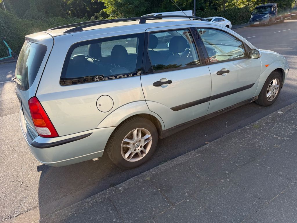 Bild des Angebotes Ford Focus 1.6 Futura Futura Klima