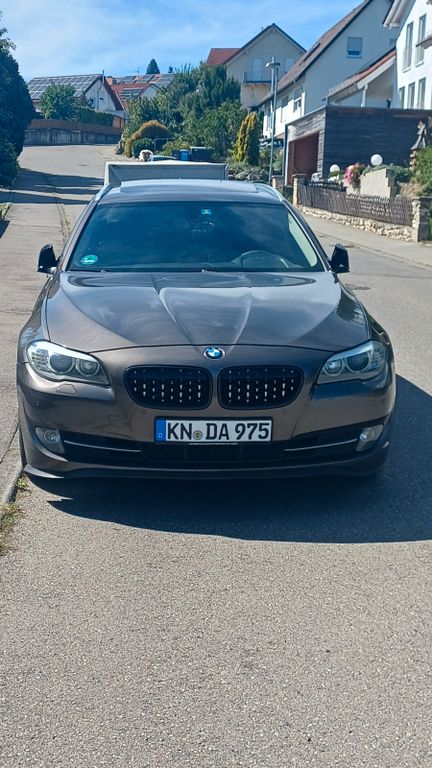 Bild des Angebotes BMW 520d Touring -Automatik, Schiebedach, Leder, M S