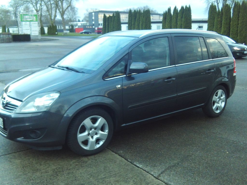 Bild des Angebotes Opel Zafira B Family Plus, 7-Sitzer