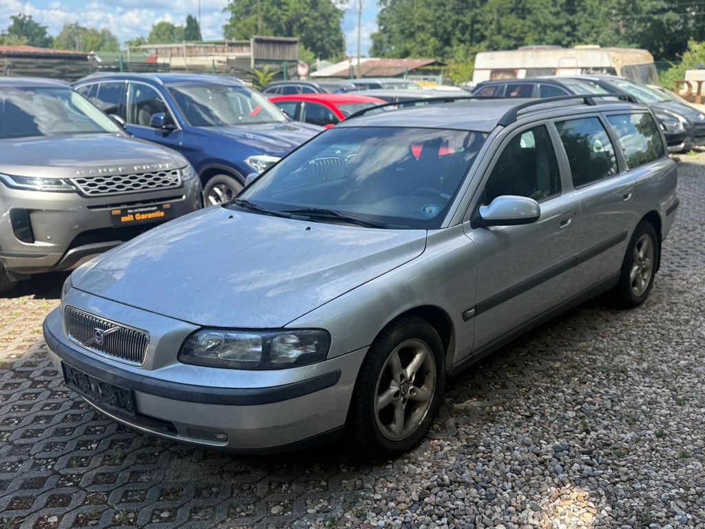Volvo V70 2.4//*KLIMA*//*TEMPOMAT*//*SH*//*ALU*