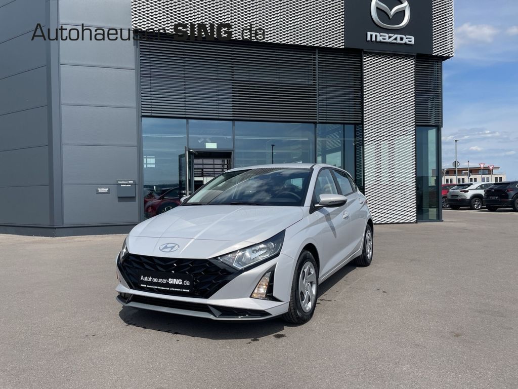 Bild des Angebotes Hyundai i20 Automatik Klima Nav LHZ SHZ Kam PDC AppleCar
