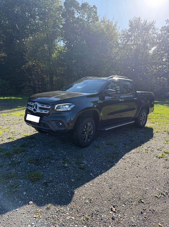 Bild des Angebotes Mercedes-Benz X 350d 56T/km, Schwarz, Alcantara, SHZ, 360