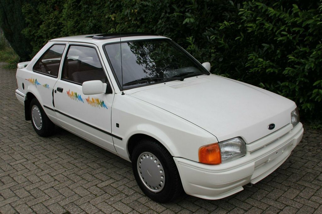Ford Escort Holiday 1.4i H-Zulassung *HU bis 03/2028*
