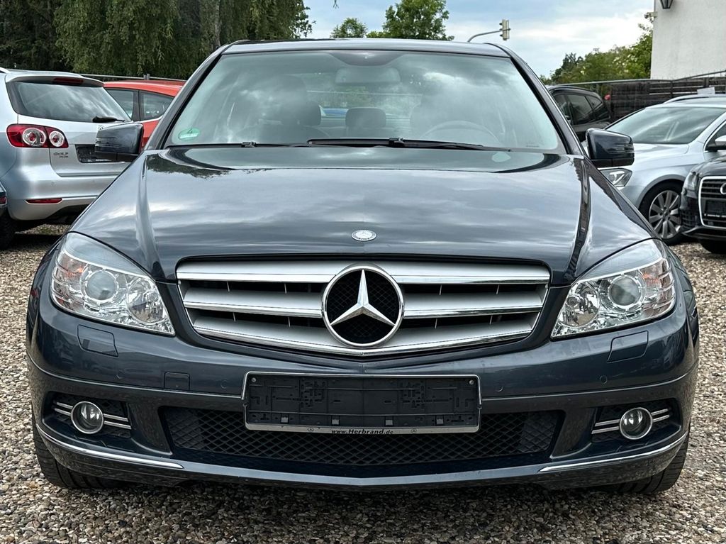 Bild des Angebotes Mercedes-Benz V6 AvantgardeScheckheft SHZ PDC Navi Schiebedach