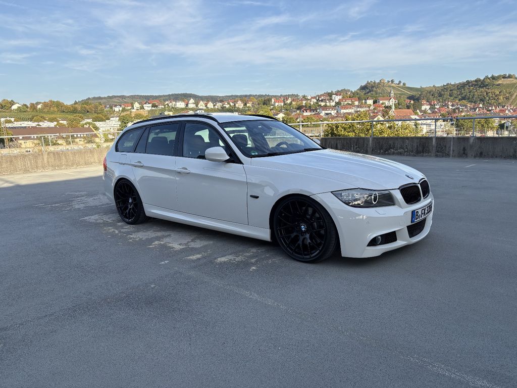 Bild des Angebotes BMW 335i Touring Edition Sport M-Performance ESD