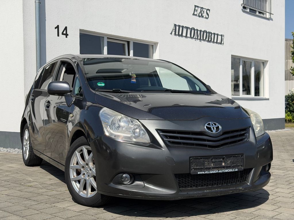 Bild des Angebotes Toyota Verso 2.2 D Automatik Life/Tempomat/Glasdach