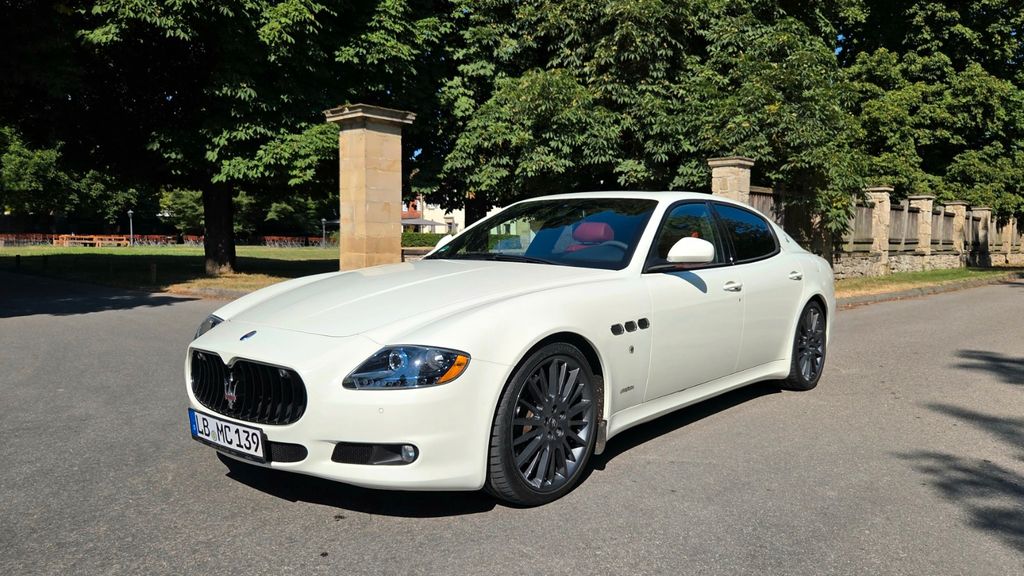 Bild des Angebotes Maserati Quattroporte 4.7 V8 Sport GT S Automatik Spo...