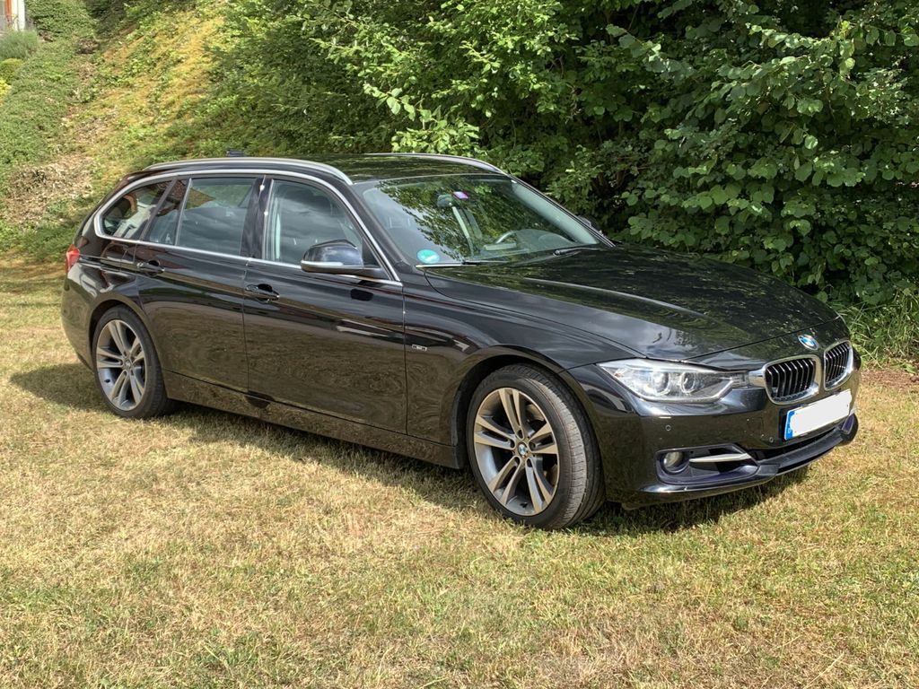 Bild des Angebotes BMW 325d Touring Sport Line AHK
