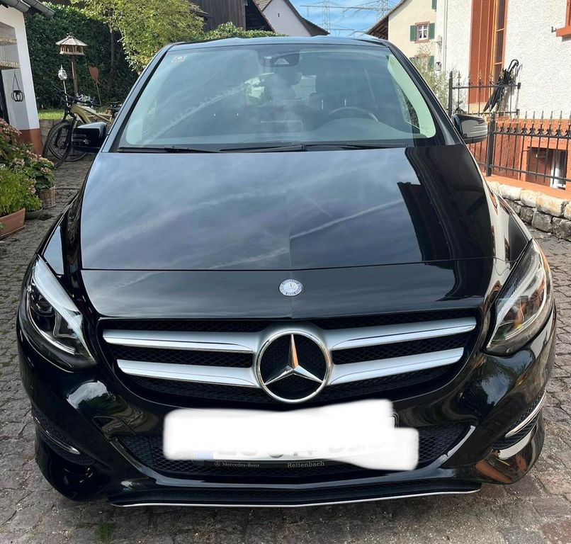 Bild des Angebotes Mercedes-Benz B 220 4MATIC DCT Urban