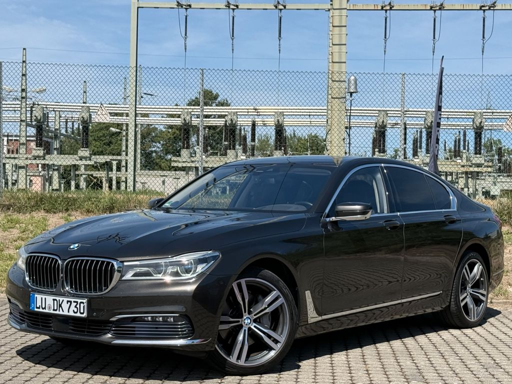 Bild des Angebotes BMW 730d - STHZ - 360 - FOND - Display Key - Abstand