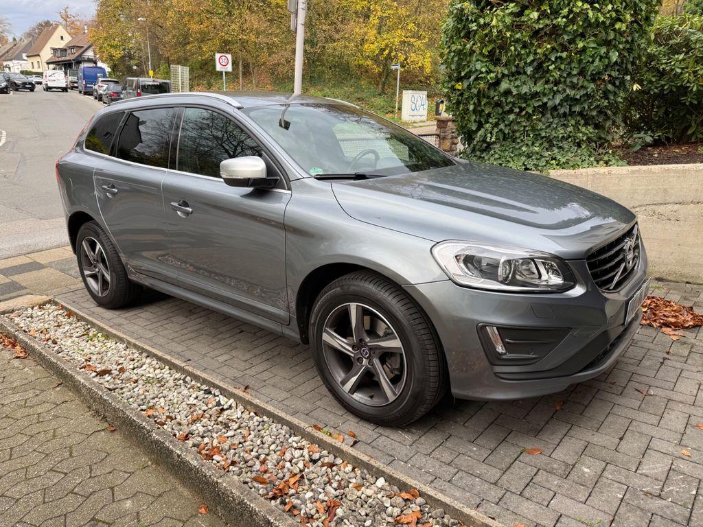 Bild des Angebotes Volvo XC60 D4 2.0 Summum Geartronic R-Design