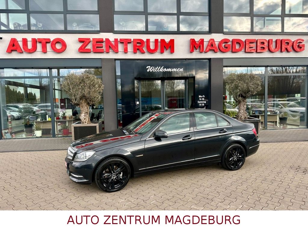 Bild des Angebotes Mercedes-Benz C250 Lim. *AVANTGARDE*4MATIC*AUTOMA*XENON*TEMPO*