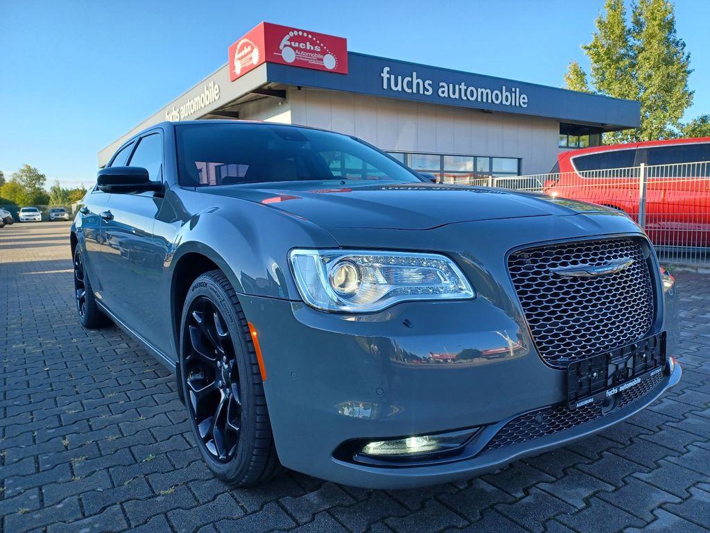 Bild des Angebotes Chrysler 300 C.5,7V8.HEMI"ACC"PANORAMADACH".