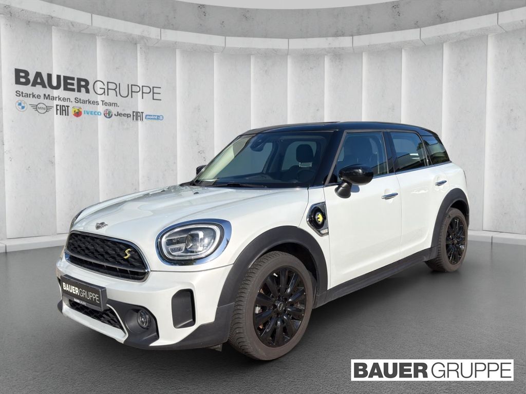Bild des Angebotes MINI Cooper SE Countryman Navi LED Kurvenlicht Mehrzo