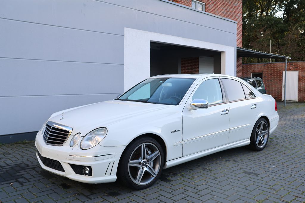 Bild des Angebotes Mercedes-Benz E 63 AMG E -Klasse Lim. Rollo HARMAN TuV