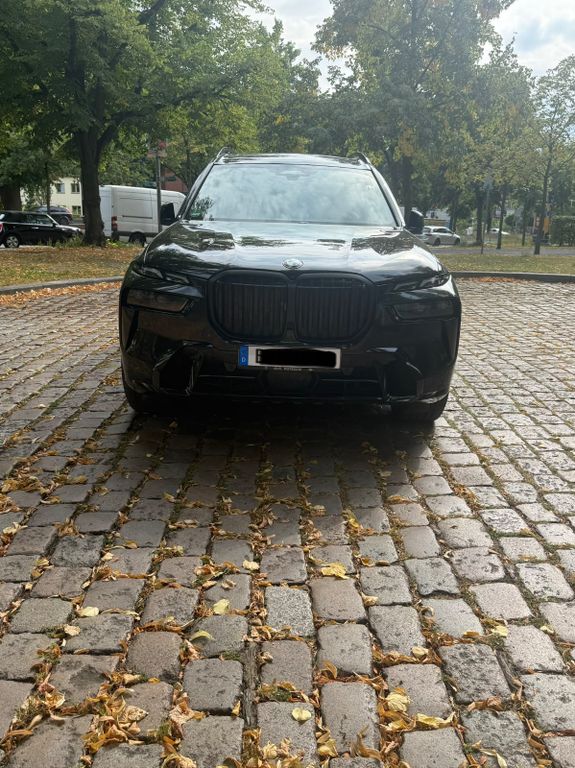 Bild des Angebotes BMW X7 xDrive40d M Sport | B&W | 7-Sitzer | 1.Hand