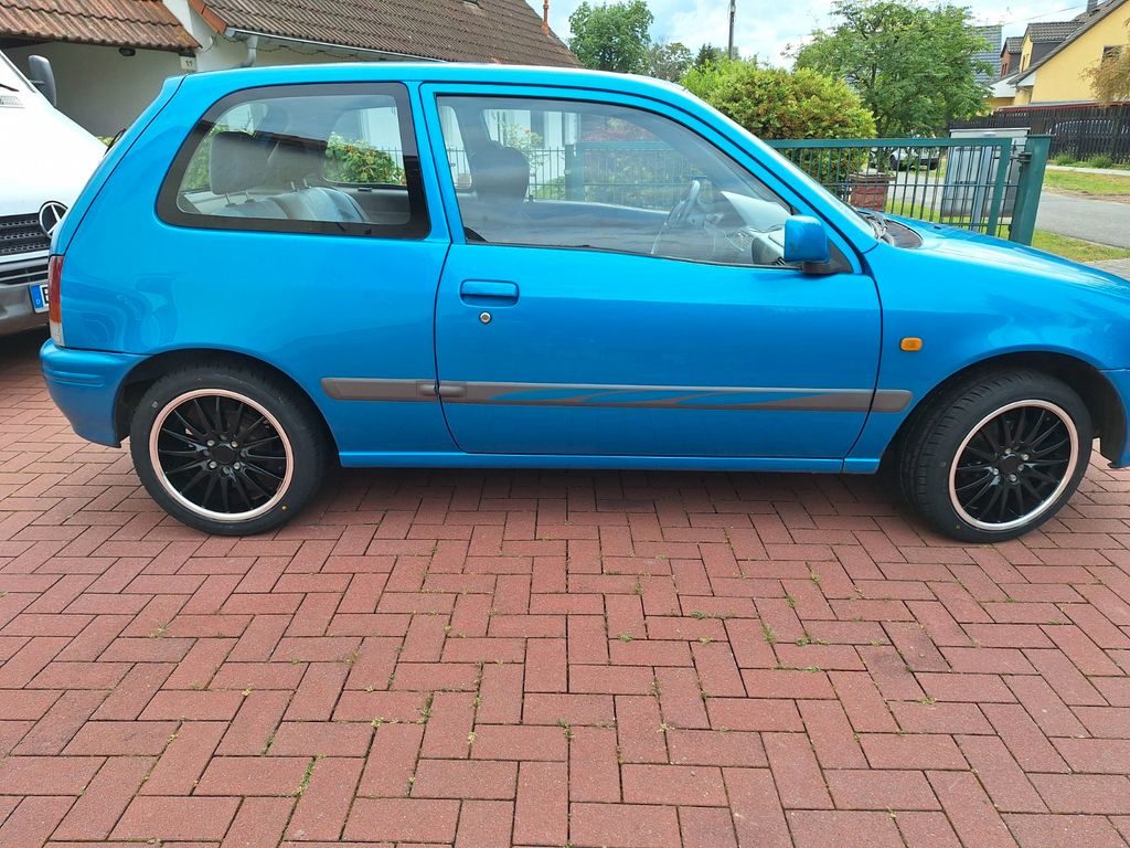 Toyota Starlet 1.3 Moonlight Moonlight