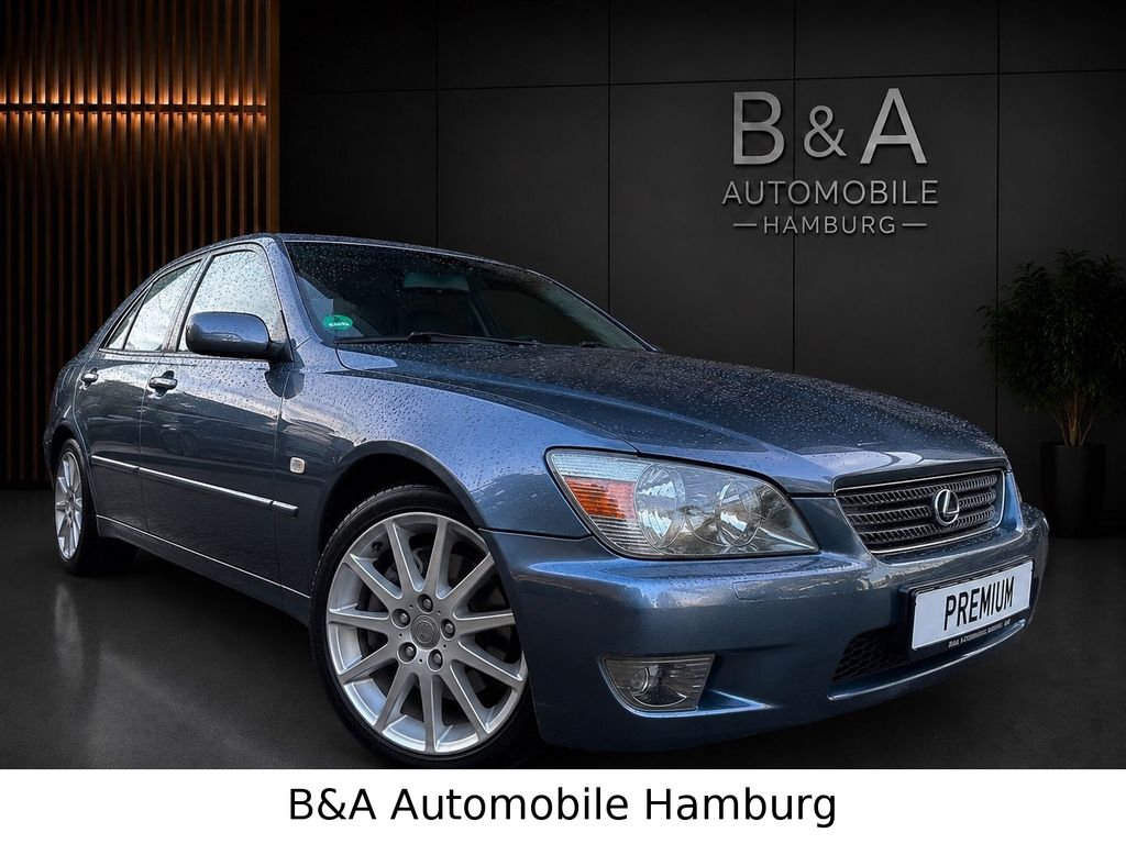 Lexus IS 200 Automatik 1 Hand+Wenig Km+Scheckheft