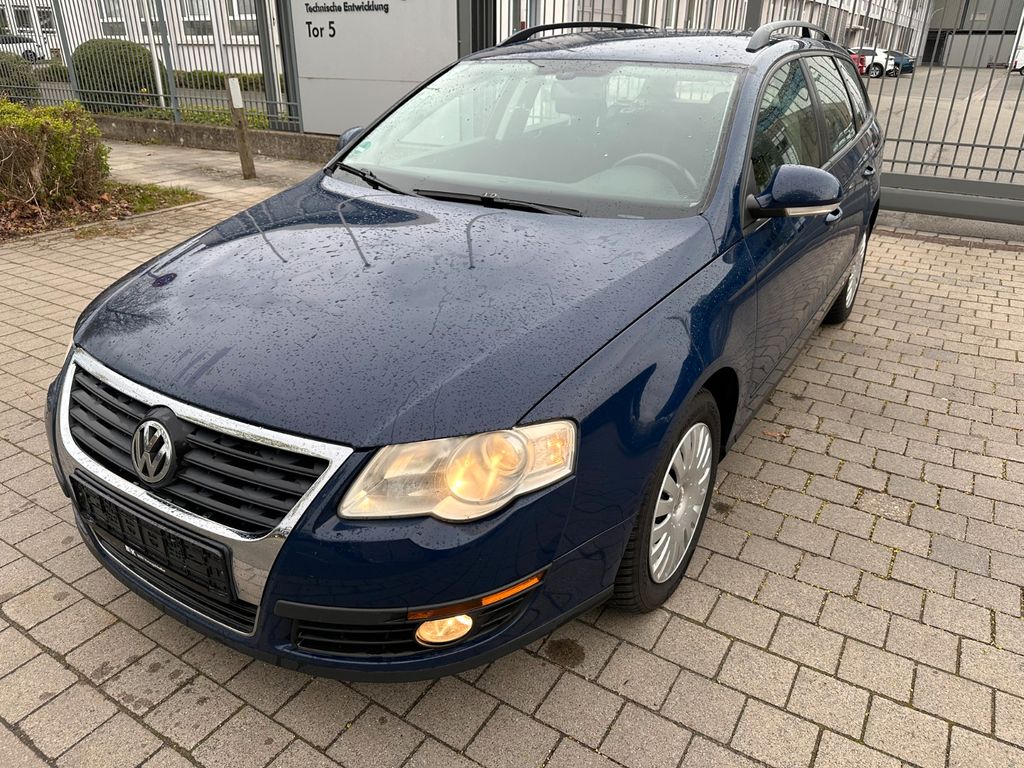Bild des Angebotes Volkswagen Passat Variant 1.9 TDI 6 GANG AHK KLIMAAUTOMATIK