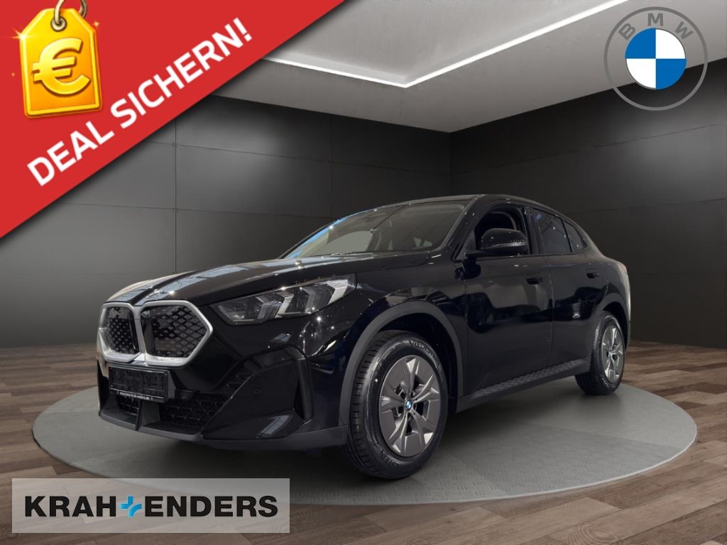 Bild des Angebotes BMW iX2 eDrive20+Park-Assist+AHK+DWA+SZH+LM NP: 52.6