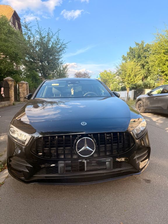 Bild des Angebotes Mercedes-Benz A 250 e DCT -AMG line top Zustand