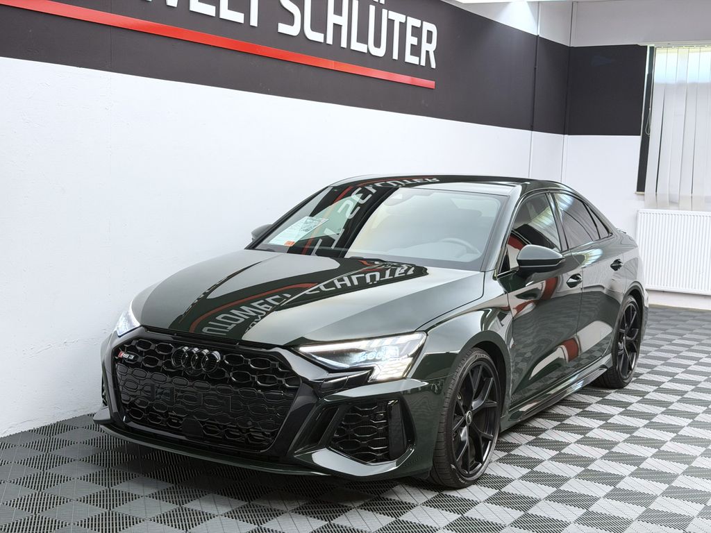 Bild des Angebotes Audi RS3 Lim. 2.5 TFSI *Malachitgrün*B&O*ACC*RFK*