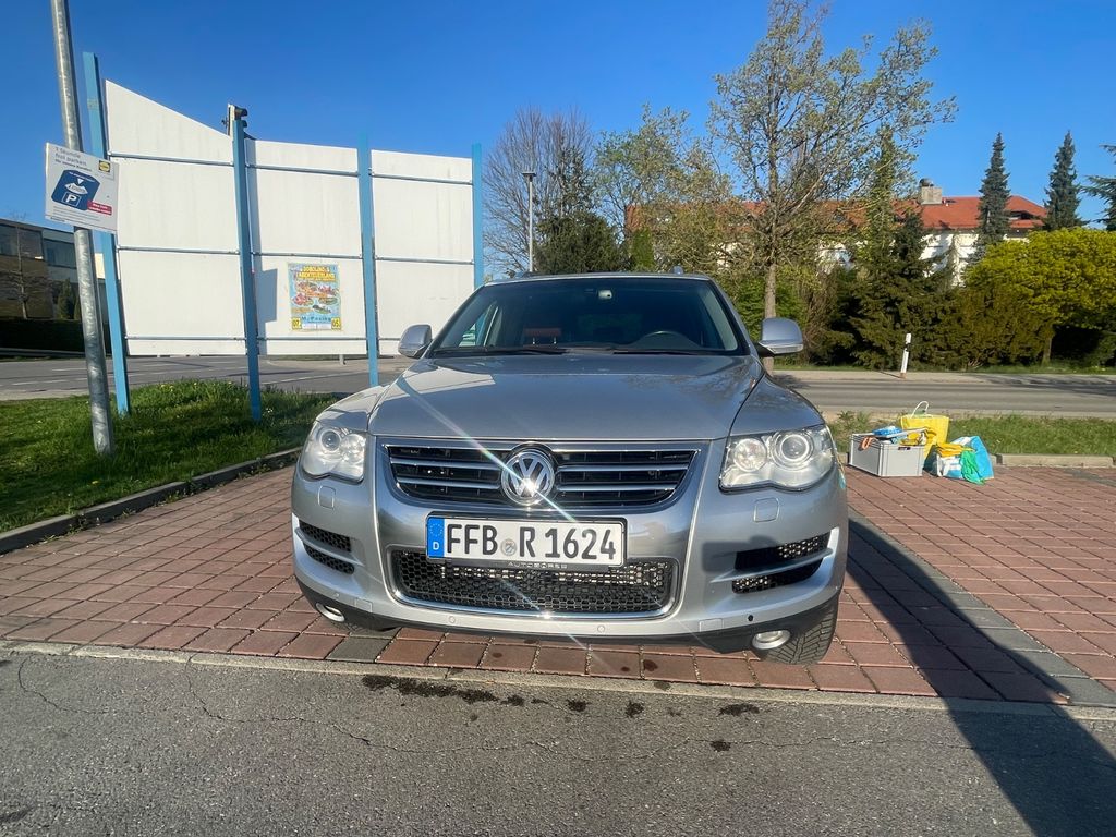 Bild des Angebotes Volkswagen Touareg 2.5 TDI R5 2008 Facelift