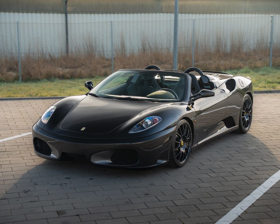 Bild des Angebotes Ferrari F430 Spider F1 Auspuff- Klappe* NEUWERTIG!