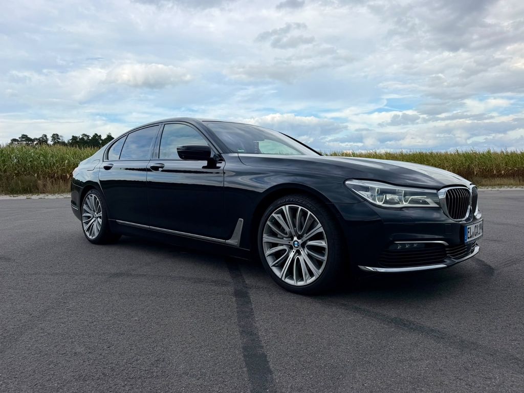Bild des Angebotes BMW 750d xDrive NEUE TÜV