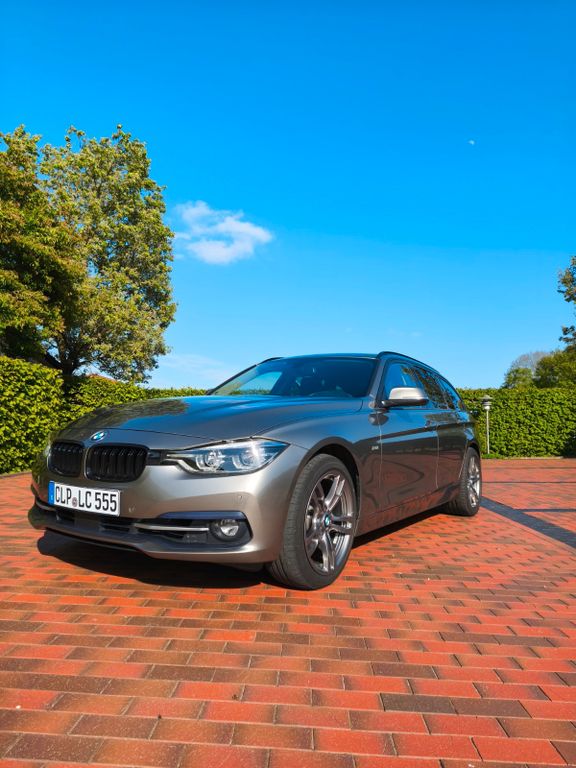 Bild des Angebotes BMW 330d xDrive Touring Sport Line Automatic Spo...