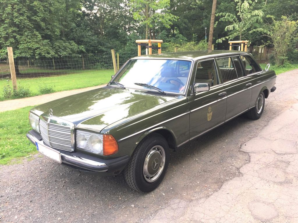 Bild des Angebotes Mercedes-Benz 250 Pullmann* Automatik* 6-Zylinder