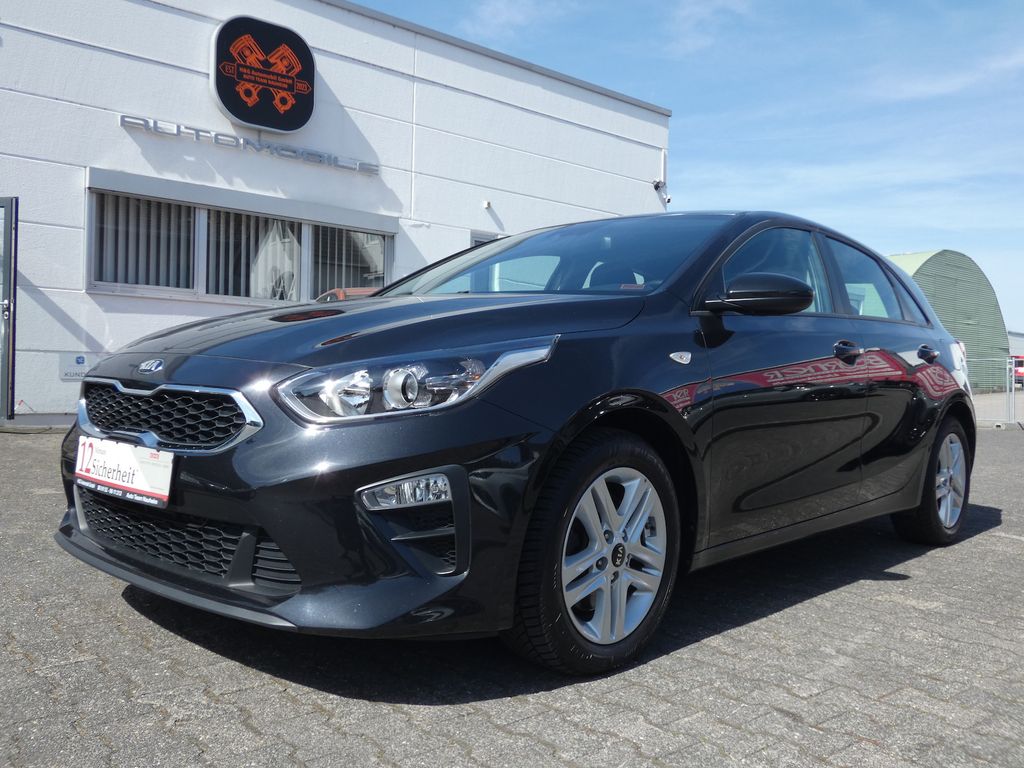 Bild des Angebotes Kia cee´d Edition 7 *2. HAND*CARPLAY*KAMERA*SITZHZ*