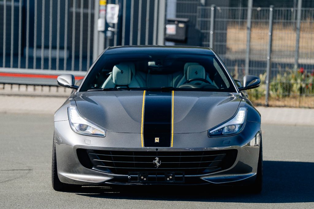 Ferrari GTC4Lusso 6.3 V12 DCT