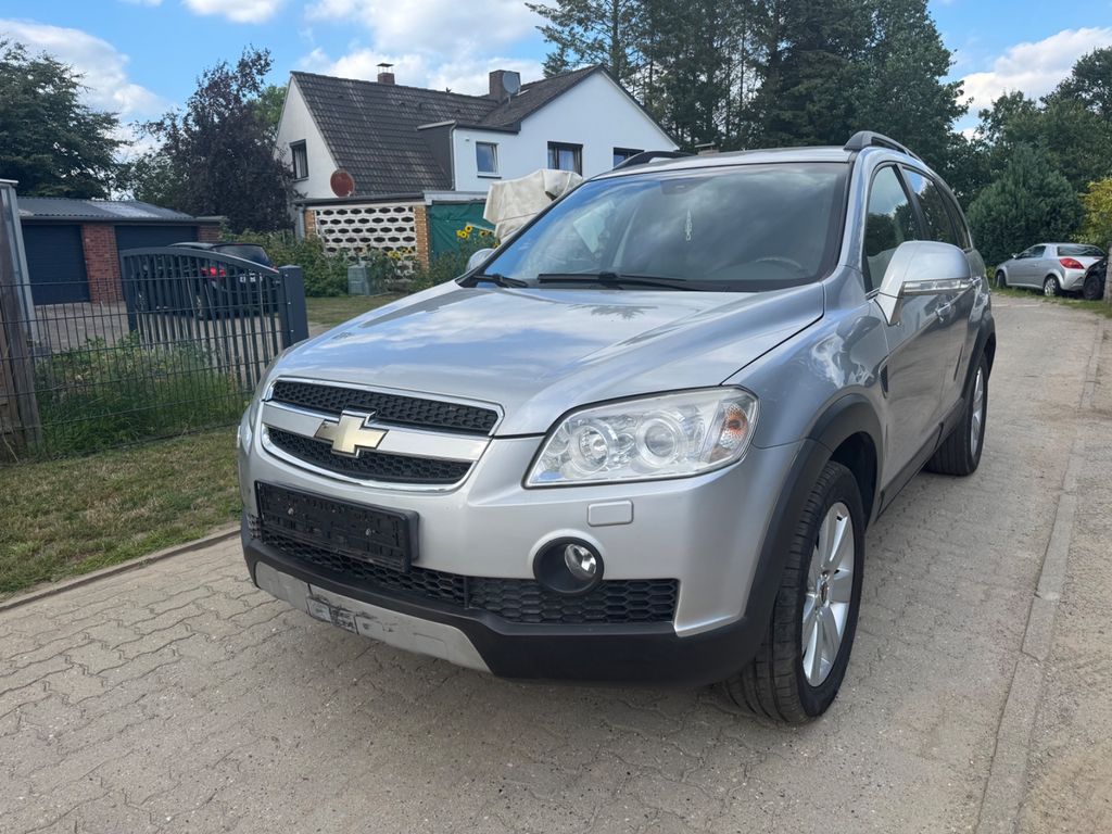 Bild des Angebotes Chevrolet Captiva 2.0 LT Exclusive 4WD 7-Sitzer LT Exc...