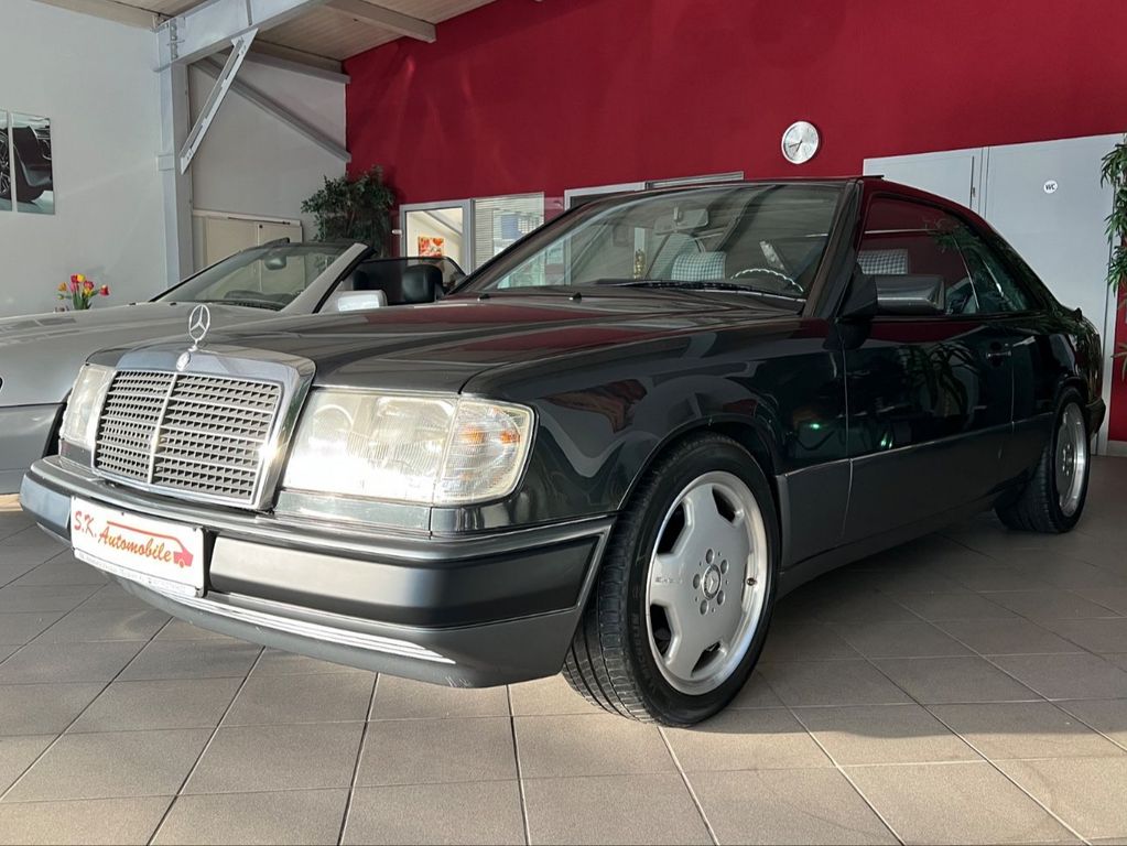 Bild des Angebotes Mercedes-Benz 300 CE 124 *KLIMA*SCHIEBEDACH*KARO*