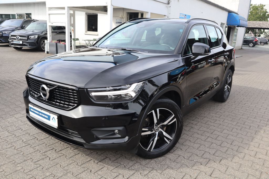 Bild des Angebotes Volvo XC40 T4 AWD Geartronic R-Design|NAVI|R-CAM|BLIS|