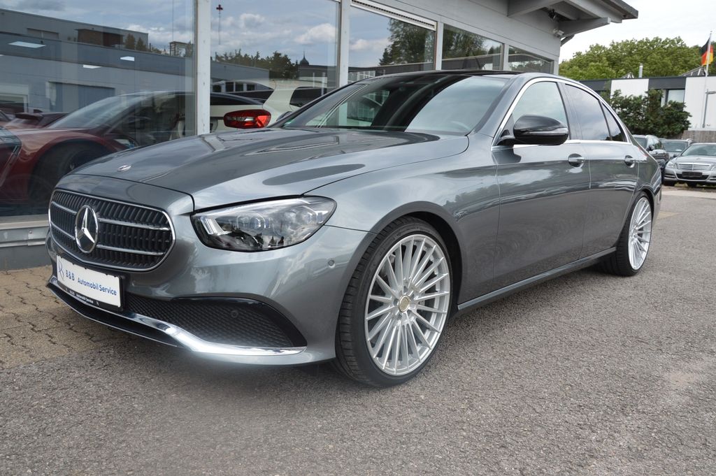 Bild des Angebotes Mercedes-Benz E 400 d 4Matic*PANO*CAM*MBUX*DAB*AHK*20"*