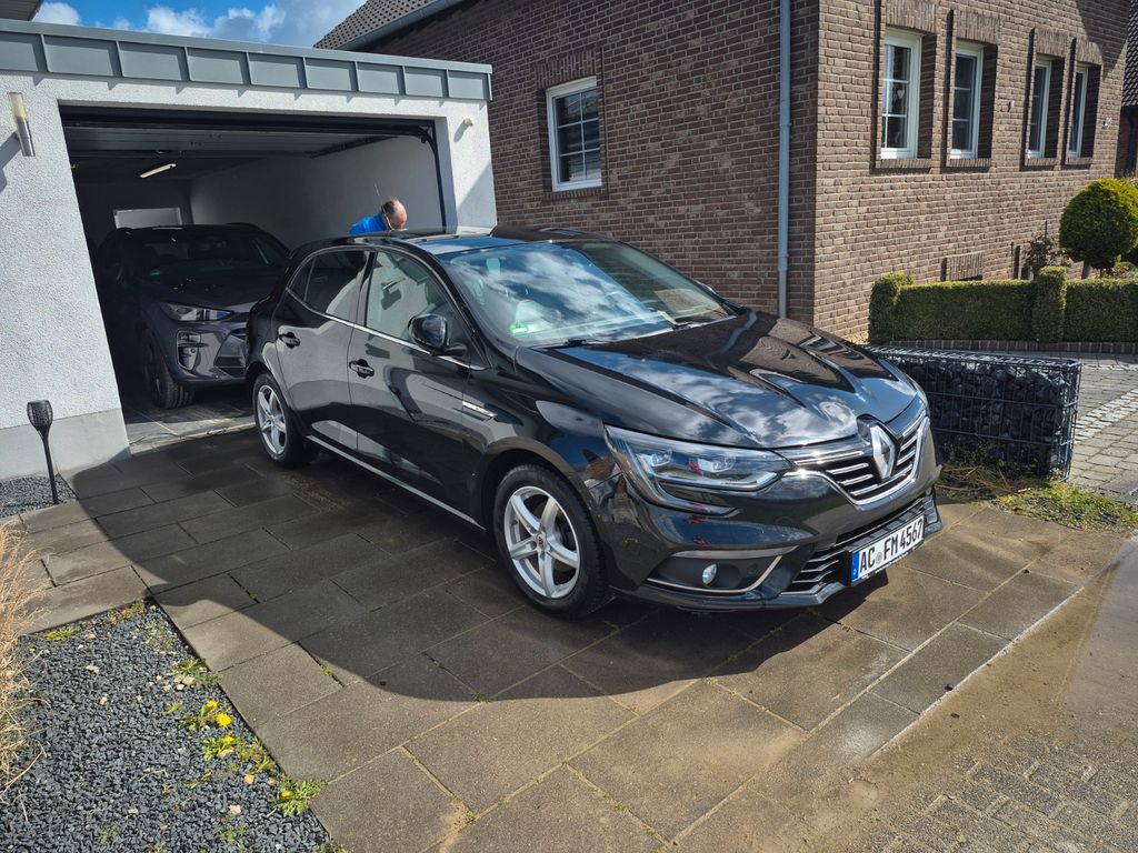 Bild des Angebotes Renault Megane ENERGY TCe 130 Bose Edition Bose Edition