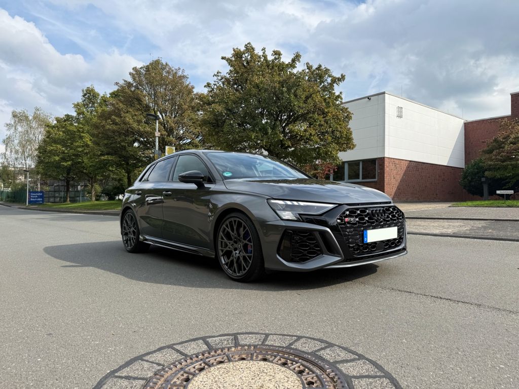 Bild des Angebotes Audi RS3 Performance 1/300 | 1.Hand | Garantie 04/28