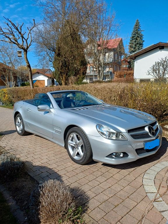 Bild des Angebotes Mercedes-Benz SL 300 -metallic Silber, top Zustand