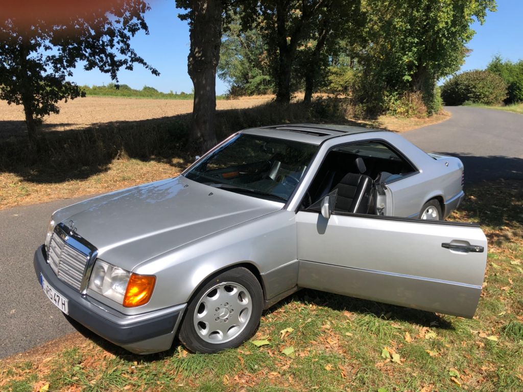 Bild des Angebotes Mercedes-Benz CE 300