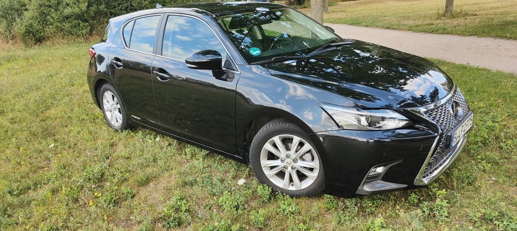 Lexus CT 200h Style Edition?*Klima?*Navi?*Kamera?*SHZ?