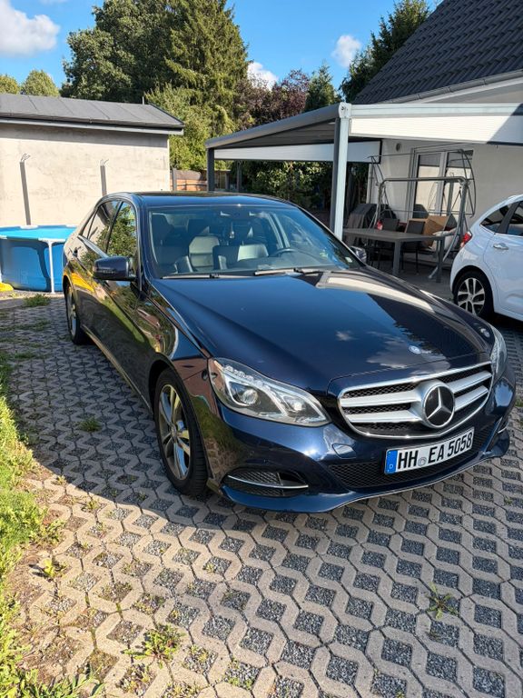Bild des Angebotes Mercedes-Benz E Klasse E220 BlueTEC AVANTG. Autom.