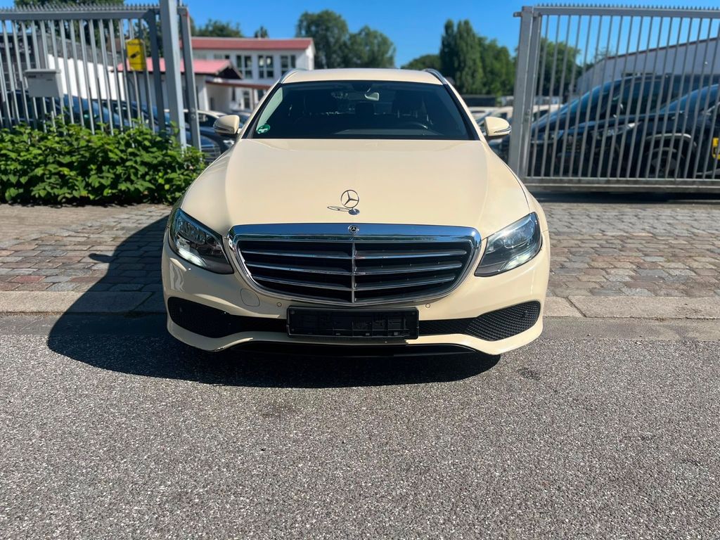 Bild des Angebotes Mercedes-Benz E 200 d Autom.