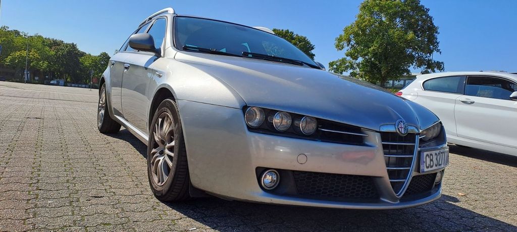 Alfa Romeo 159